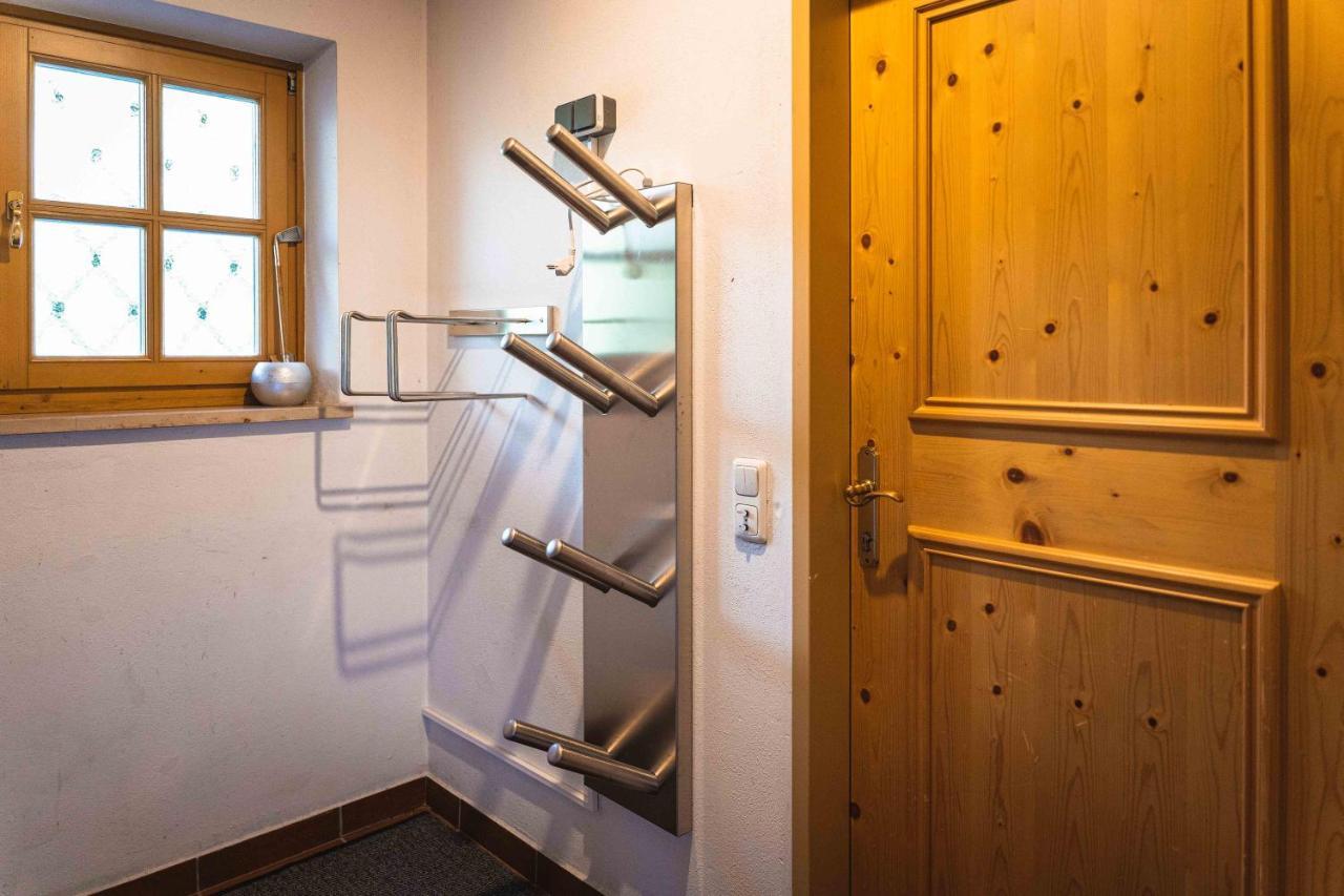 Chalet Crown Of The Alps By We Rent Zell am See Exterior photo