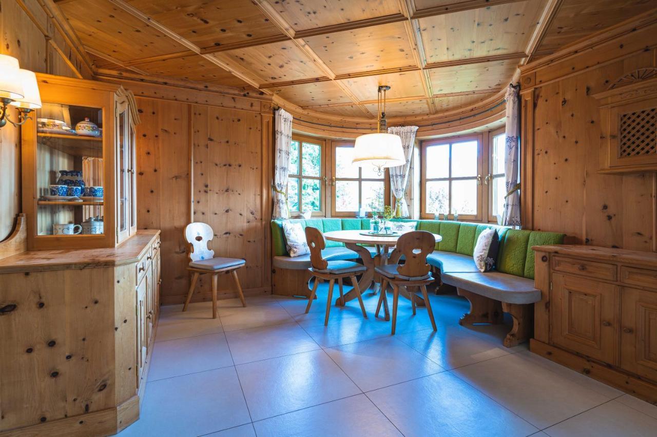 Chalet Crown Of The Alps By We Rent Zell am See Exterior photo